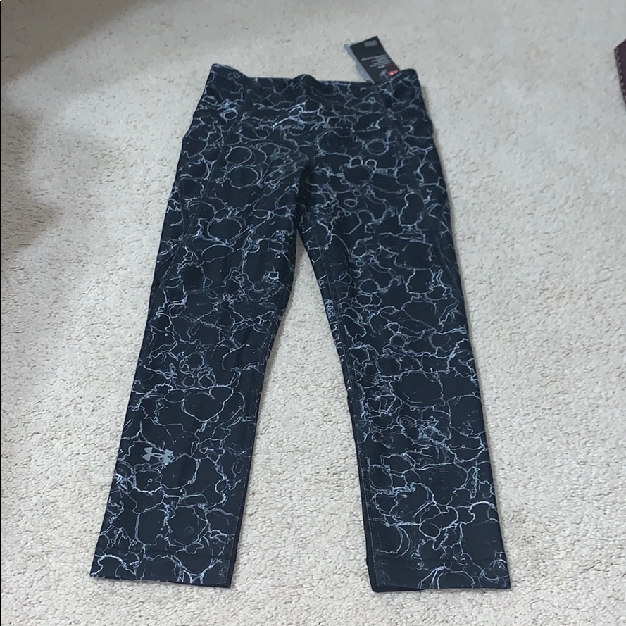 Under Armor Compression Capri
